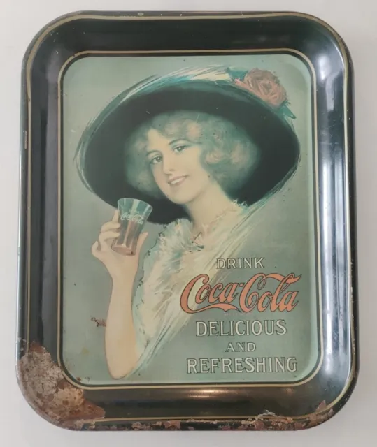 Coca Cola Delicious and Refreshing 1972 Vintage Metal Green Tray Coke