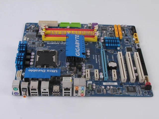 GIGABYTE GA-EP45-UD3R MOTHERBOARD Socket LGA 775 Intel P45 DDR2 DIMM ...