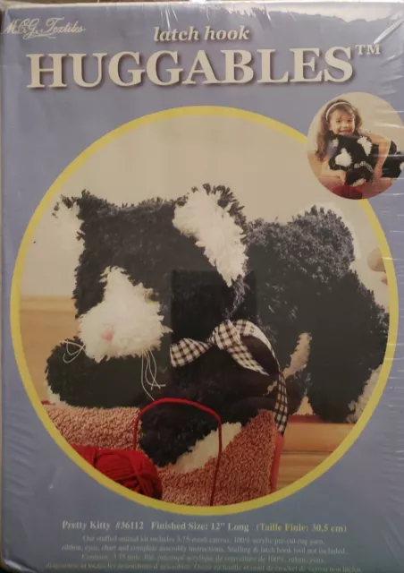 MCG TEXTILES PRETTY KITTY #36112 Huggables LATCHHOOK KIT BLACK& WHITE CAT Sealed