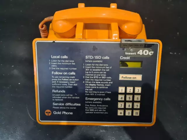 Telecom Australia Gold Phone Vintage in Excellent Condition - Free Post Aus Wide