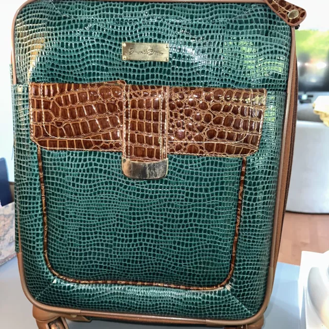 Samantha Brown Classic Navy Blue Croc 22" Spinner Wheeled Upright Luggage