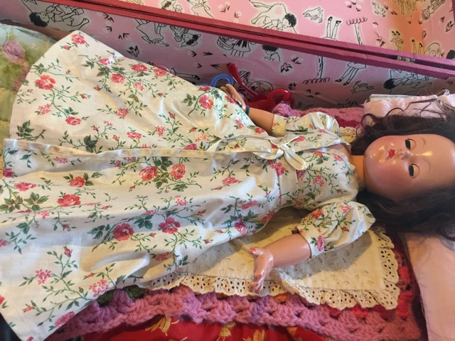 '40s Little Lady Doll Large Wardrobe & Linens in 25" Wardrobe Trunk 70+Years old