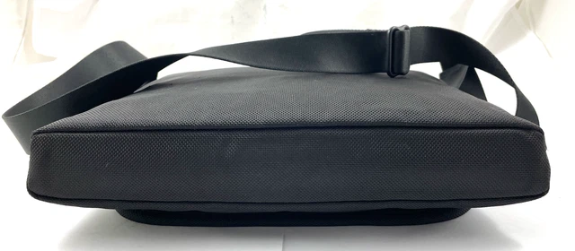 Tumi Alpha Messenger Crossbody Bag Ballistic Nylon 22804DH Black Reg $175 4