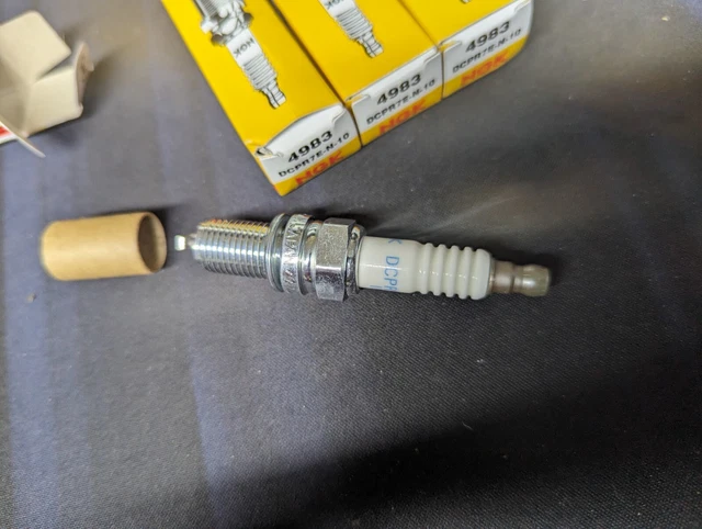 4 X NGK 4983 Spark Plugs DCPR7E-N-10 £15.00 - PicClick UK