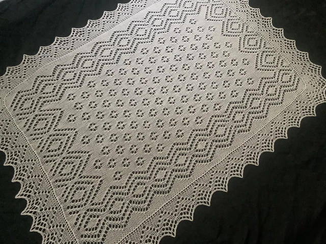 "Manta para bebé de encaje tejido a mano crema pura 48""x 34"""