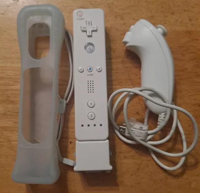 Nintendo Wii OEM White Remote Wiimote + Motion Plus Adapter + Nunchuck  - Tested