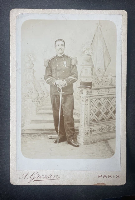 CDV PANAJOU à BORDEAUX militaire 18 au col armée H166