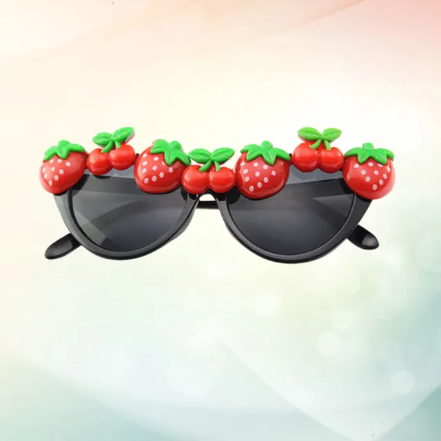 Occhiali da sole decorativi a forma di fragola occhiali divertenti occhiali frutta banchetto