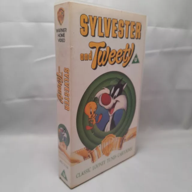 Classic Looney Tunes Cartoons, Sylvester And Tweety VHS Video Cassette.