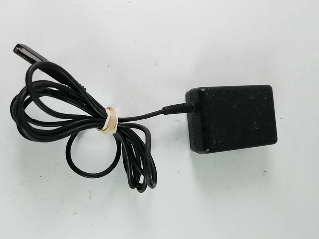 Adaptateur Secteur NEC MAY-BH0006 B001 – 5,3V 0,6A – Occasion Garanti