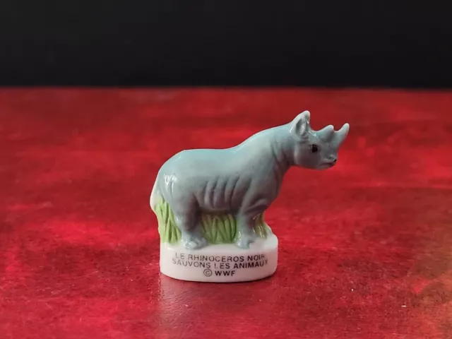 Fève - Le rhinocéros - Série Sauvons les animaux WWF   (26)