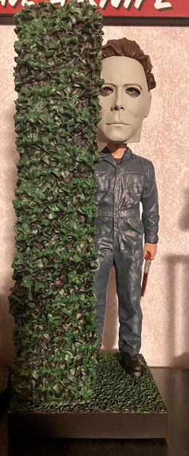 Halloween Michael Myers Royal Bobbles Bobblehead Statue SPIRIT Exclusive