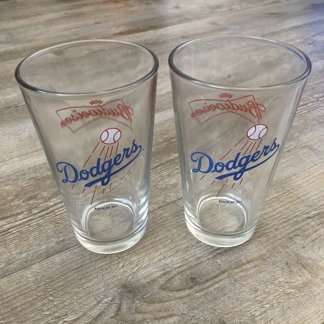 LOT 2 - Budweiser MLB Los Angeles Dodgers Baseball 16 Ounce Pint