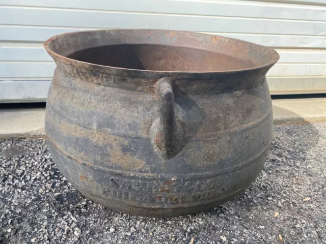 Antique Large Cast Iron Cauldron Pot 3 Leg .savery & Co.