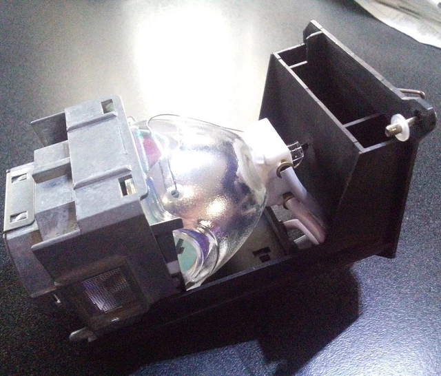 Boxlight Seattle X30N Compatible Projector Lamp Module
