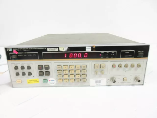 Hp 3325A Synthesizer/Function Generator - Parts Serial 1746A06908