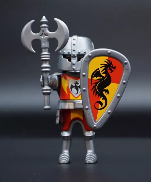 Playmobil Figur Ritter mit Axt und Schild Mittelalter Nr. 5638