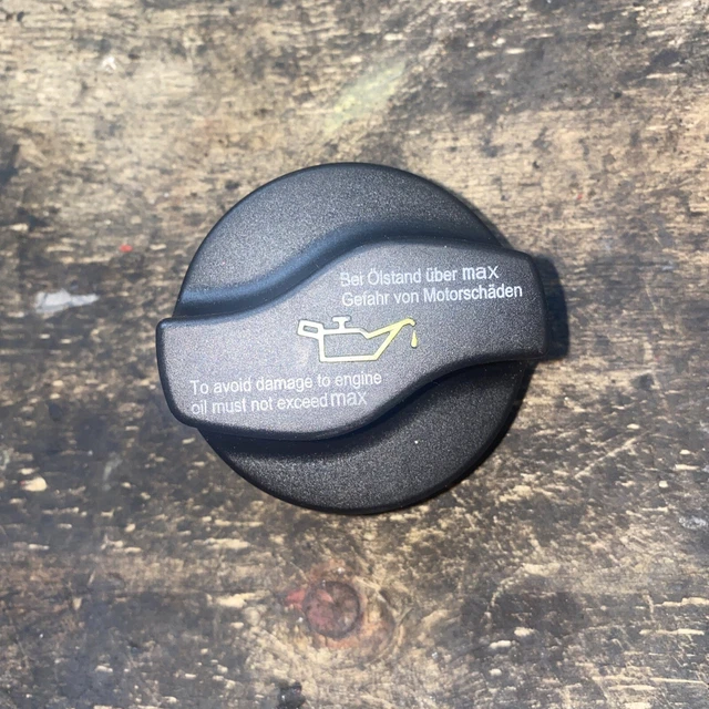 GENUINE MERCEDES ENGINE OIL Cap W211 W209 W204 W212 W245 OIL FILLER CAP