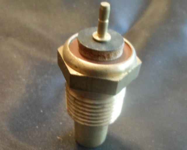 Oil Pressure Sending Unit Switch For Chevy Nova, Camaro, Chevelle - 1962-79 Nova, 1967-86 Camaro, 1964-72 Chevelle