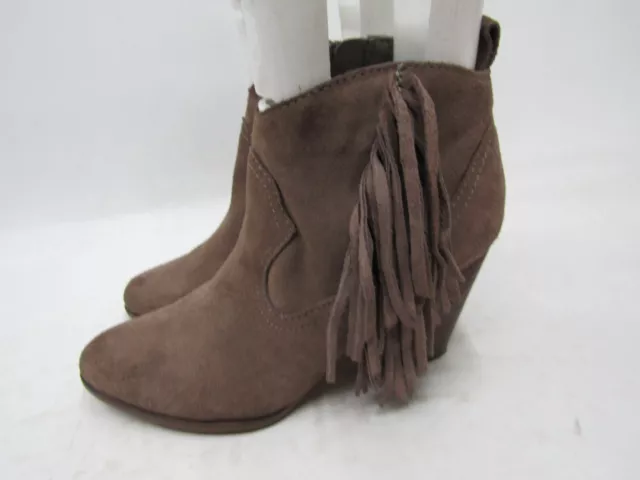 Steve Madden Womens Size 8.5 M Brown Suede Zip Fringe Ankle Fashion Boots Bootie