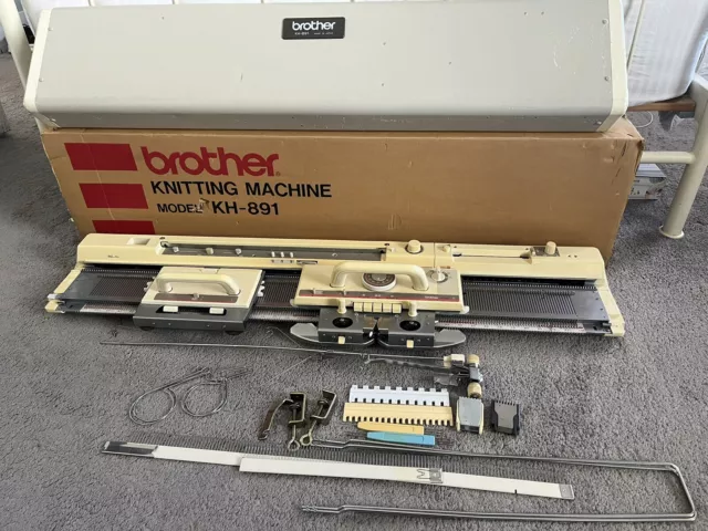 Brother KH-891 Knitting Machine