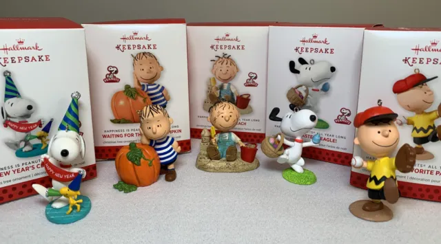 Hallmark Keepsakes Peanuts LOT of 4 Ornaments 12 Months Of Fun Christmas Snoopy