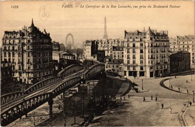 CPA PARIS 15e - Le Carrefour de la Rue Lecourbe (76241)
