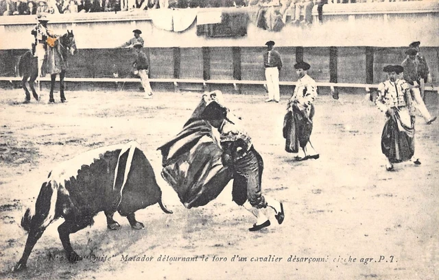 CPA Thème Tauromachie Corrida Course de Taureaux Une bonne Pique 1900