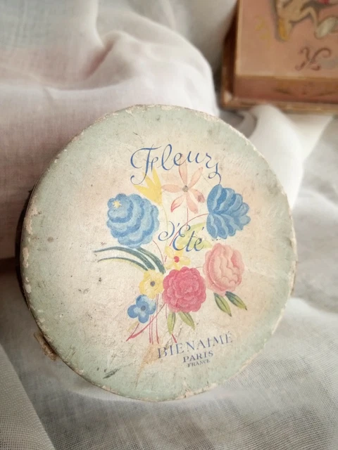 Boîte à Poudre Ancienne LUZY - En Carton, Avec Reste De Poudre, Vintage Français