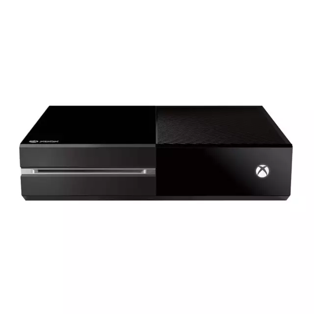 Xbox One 500GB Console [Pre-Owned] 2