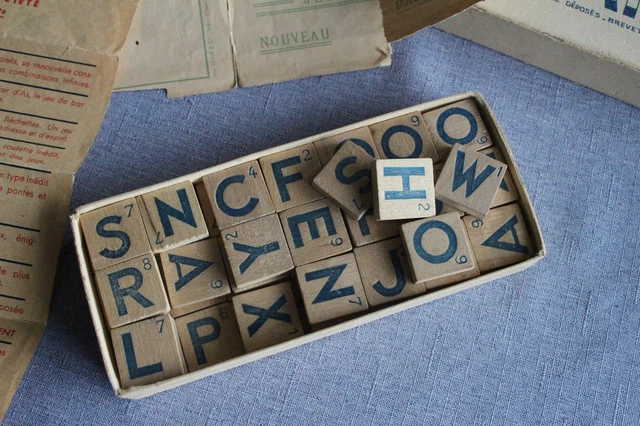 BOITE ANCIEN JEU DIAMINO 64 LETTRES En BOIS BOITE BOIS Règle Du Jeu Papier D 117227