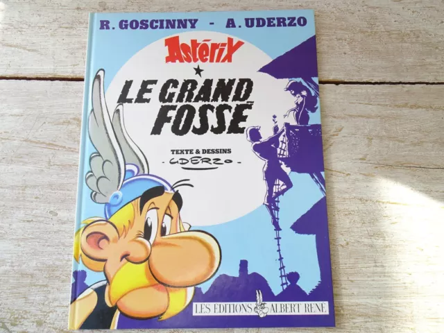 BD - Asterix - Le Grand Fossé - EO 1980