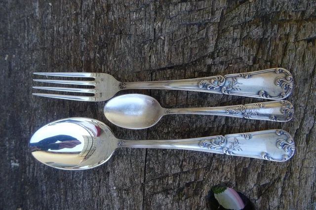 37pcs Louis XV Model Silver Metal Housewife - Francois Frionnet Marly 3