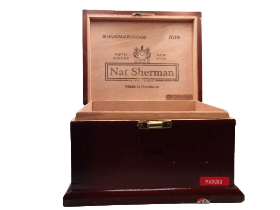 Nat Sherman Vintage Wooden Cigar Box Dovetailed Hinged Lift Top 1970s-Now NY