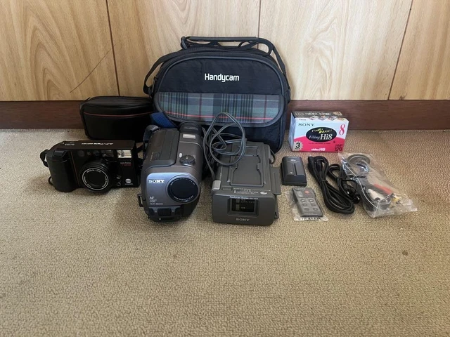 【O-1446】ソニー ビデオカメラ CCD-TR11 ミノルタ AF-Tele O-1446】ソニー ビデオカメラ CCD-TR11 ミノルタ AF-Tele