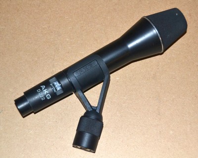 NEW NEVER USED AKG Microfono AKG D330BT D 330 BT MARK II 
