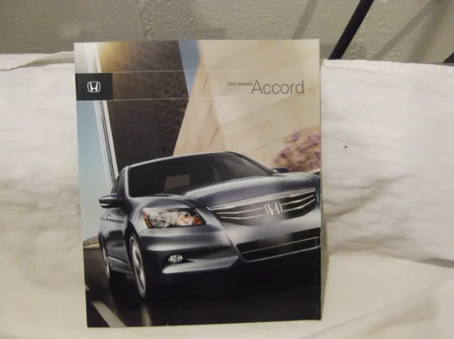 2011 Honda Accord 18 Page Sales Brochure