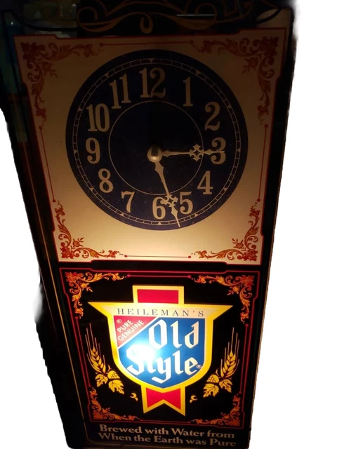 vintage-heilemans-old-style-beer-lighted-mirrored-wall-clock