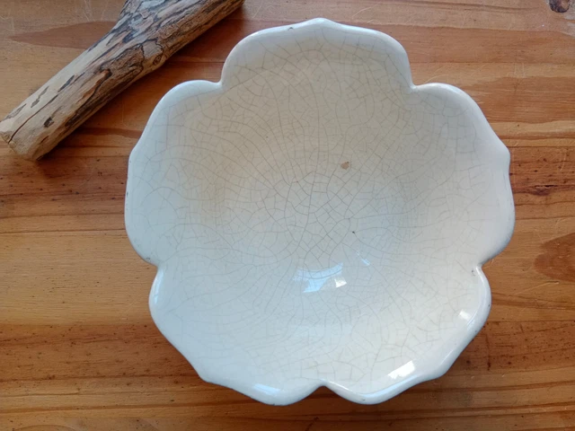 Bouton Vintage Forme Fleur - Centre Gris, Bi-matière, Occasion, Fabrication Française