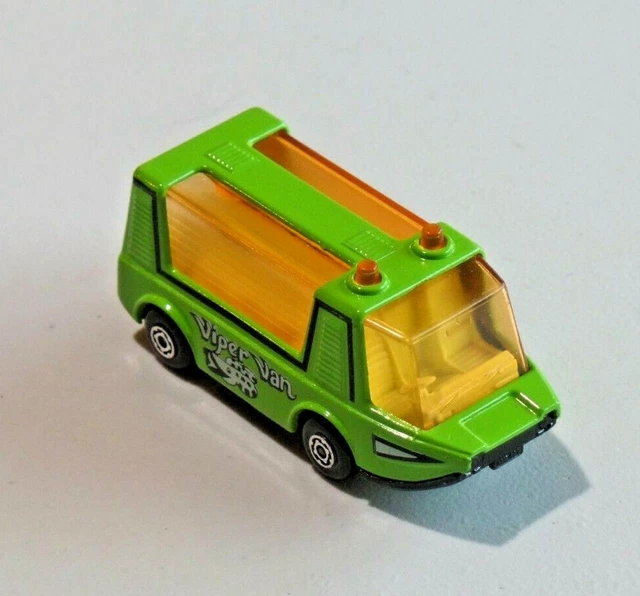 1980 LESNEY MATCHBOX #46 Viper Van Stretcha Fetcha Green Sealed