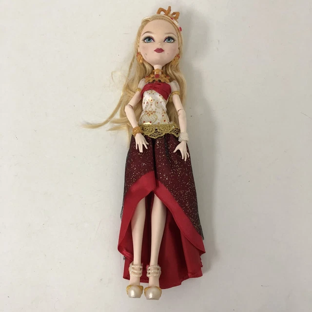 Ever After High Apple White Legacy Day Doll