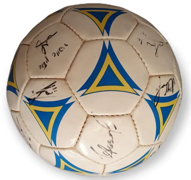 Maccabi Tel Aviv FC soccer football Signed Ball 97/98 season Israel autographs 2