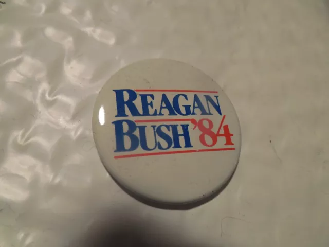 Presidential Ronald Reagan George Bush Pin Back Campaign President 1984 Button