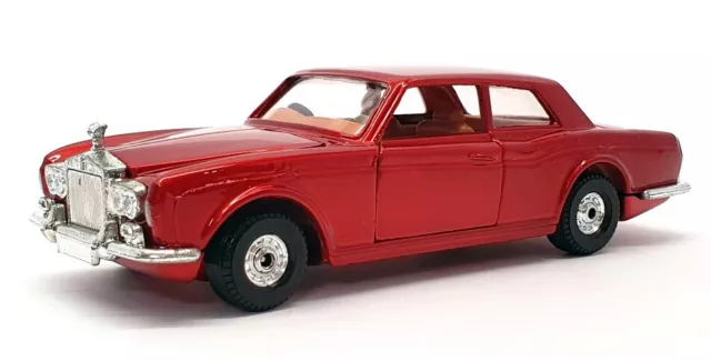 Corgi 1/36 Scale Model Car 279 - Rolls Royce Corniche - Met Deep Red