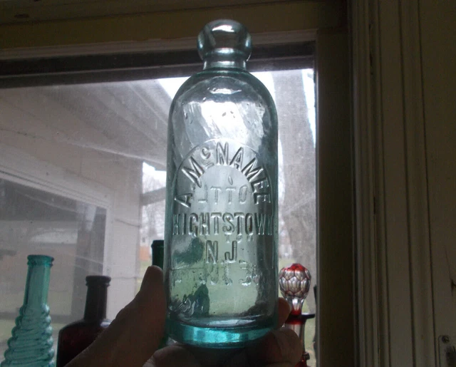 HIGHTSTOWN,NJ McNAMEE ARCHED SLUG PLATE HUTCH SODA BOTTLE 1890s NICE