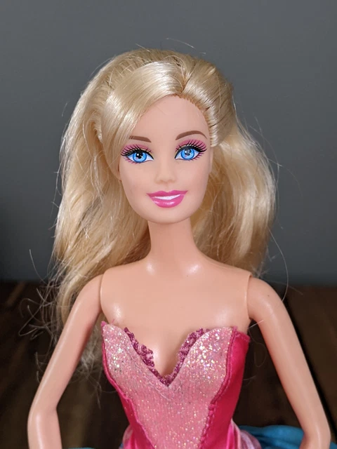 BARBIE IN THE Pink Shoes Kristyn Movie Doll Pink & Blue Transforming  Ballerina 7.95 - PicClick UK