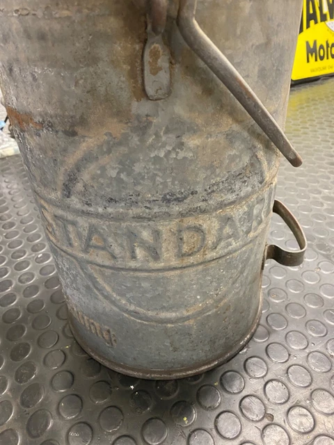 Standard Motoröl, Esso, grosse alte Kanne , uralt, Tankstelle, Sammler
