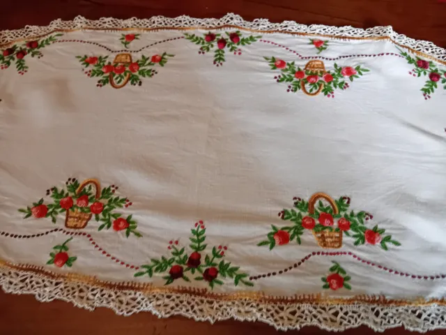 grand napperon centre de table en coton broderie paniers de fleurs mains