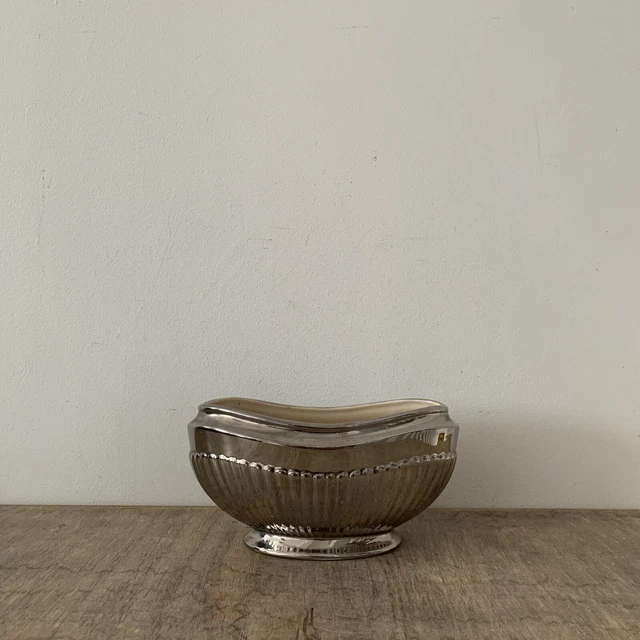 Vintage Made In England Silver Ceramic Ribbed Mantel Vase Decor Rare Lustreware