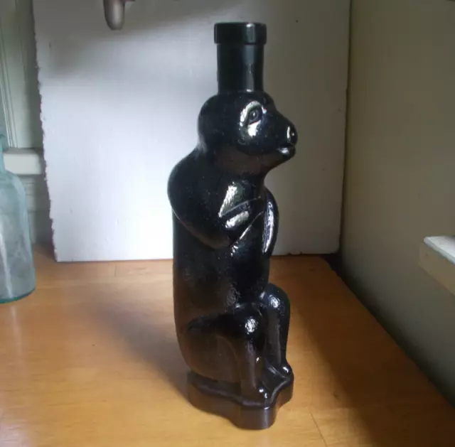 1890s BLACKGLASS FIGURAL BEAR KUMMEL LIQUOR BOTTLE HAND BLOWN ATTIC MINT